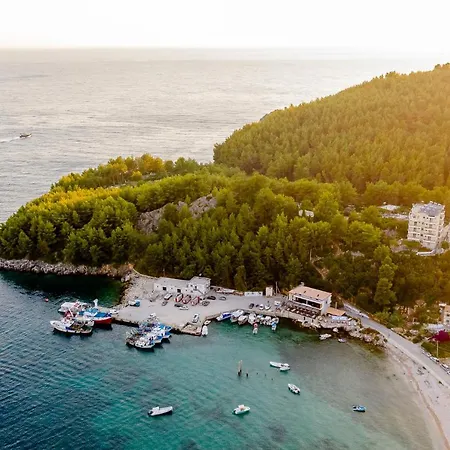 Rea Boutique Hotel 5*