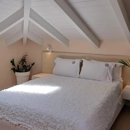 Rea Boutique 5*