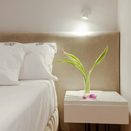 Rea Boutique 5*