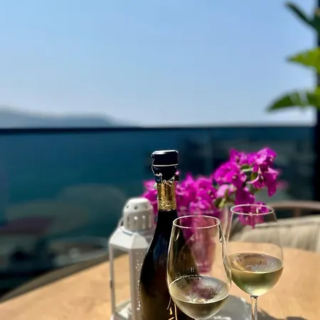 Rea Boutique 5* Himarë