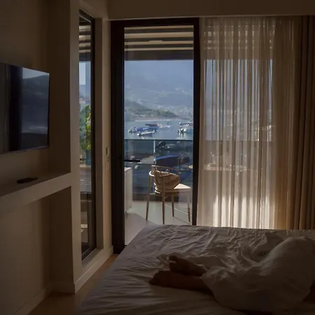 Rea Boutique 5* Himarë